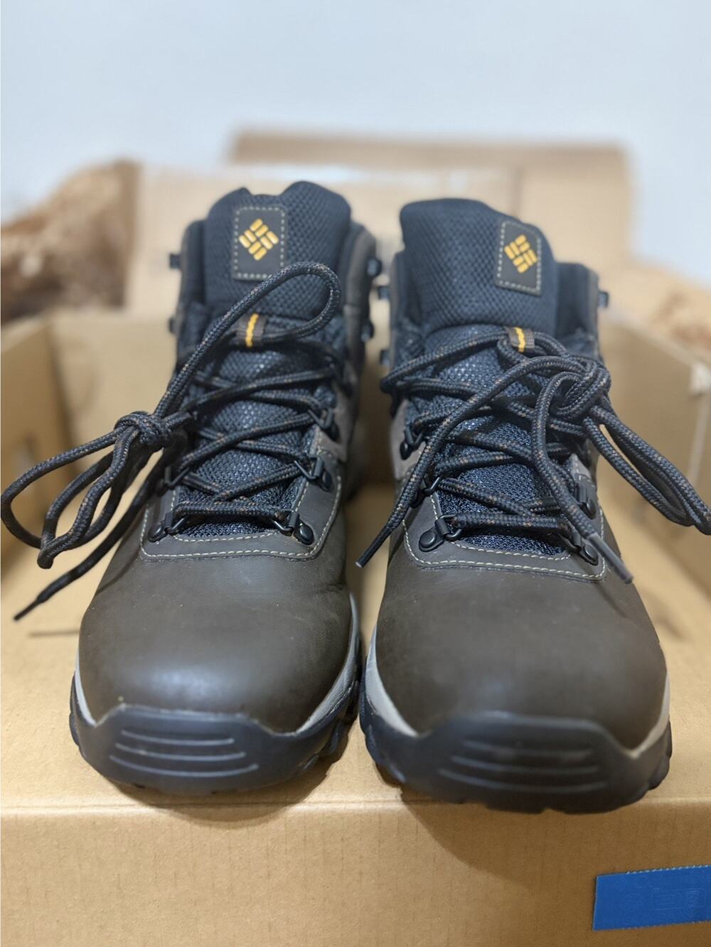 Columbia Newton Ridge Plus II WP Boots Cordovan/Squash Men 10.5